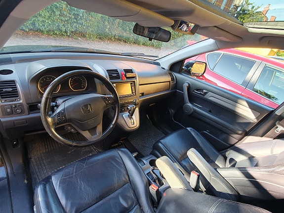Honda CR-V 6 of 9