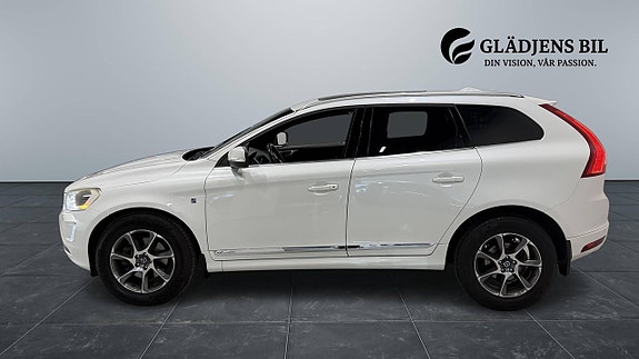 Volvo XC60 4 of 30