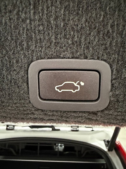 Volvo XC60 20 of 30