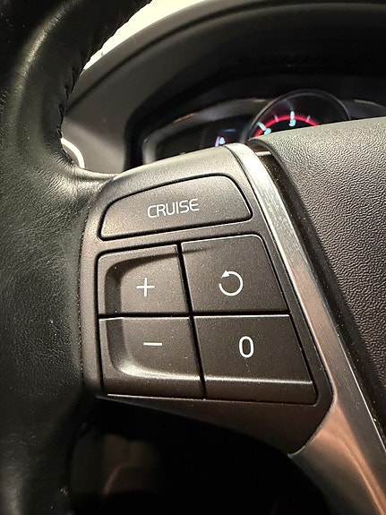Volvo XC60 24 of 30
