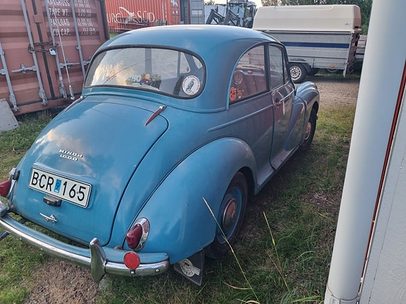 Morris Minor 7 of 11