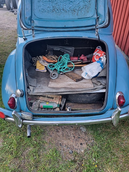 Morris Minor 6 of 11