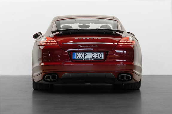 Porsche Panamera Turbo 3 of 30