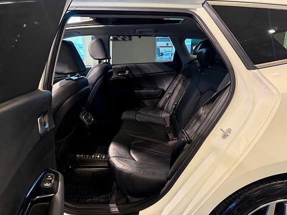 Kia Optima 27 of 30