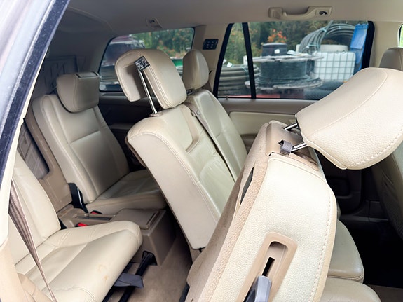 Volvo XC90 14 of 17