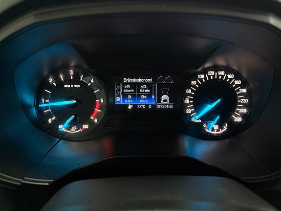 Ford Galaxy 10 of 21