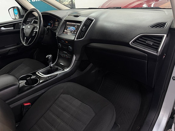 Ford Galaxy 6 of 21