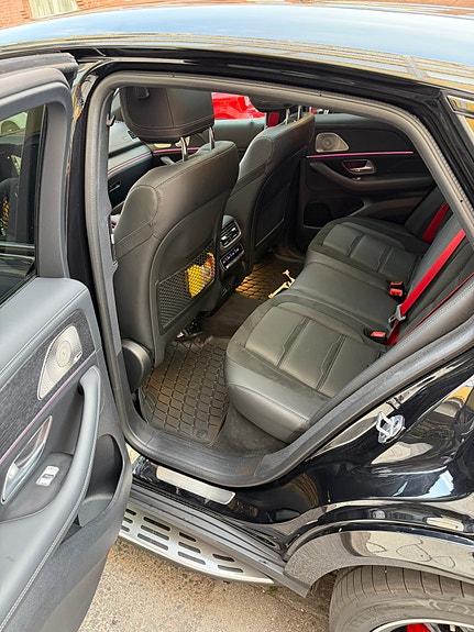 Mercedes-Benz GLE53 2 of 8