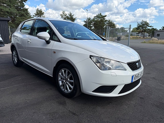 Seat Ibiza 3 of 30