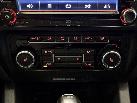 Volkswagen Jetta 25 of 27