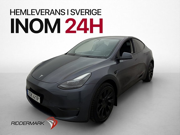 Tesla Model Y 4 of 30