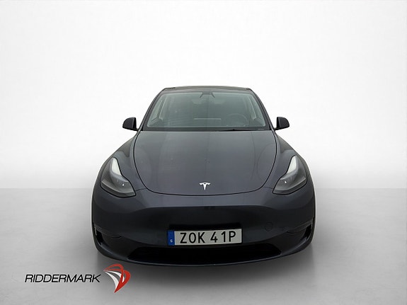 Tesla Model Y 3 of 30