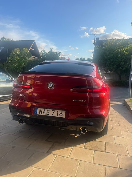 BMW X4 7 of 11