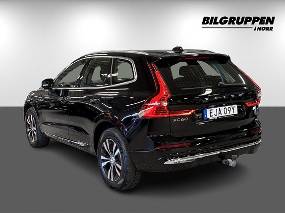 Volvo XC60 6 of 23