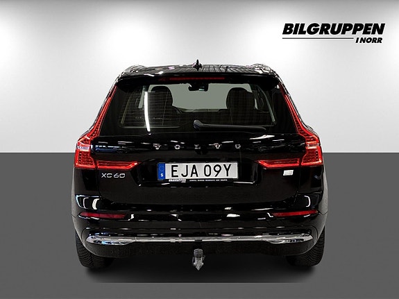 Volvo XC60 5 of 23