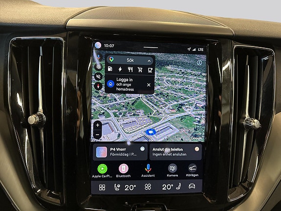 Volvo XC60 11 of 23