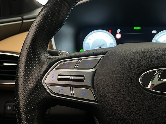 Hyundai Santa Fe 21 of 30