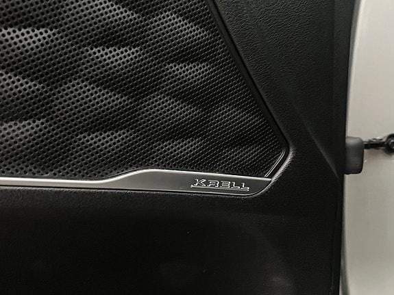 Hyundai Santa Fe 18 of 30