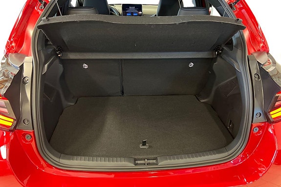 Toyota Yaris 12 of 21