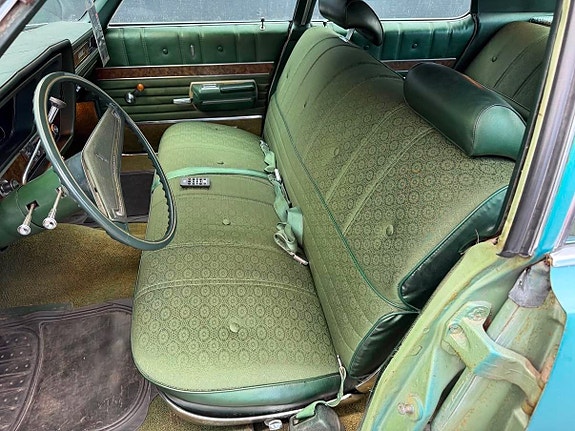 Oldsmobile Ninety-Eight 14 of 30