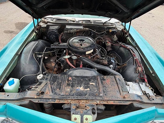 Oldsmobile Ninety-Eight 29 of 30