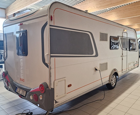 Weinsberg HÖSTPRIS! 550 QDK - Barnkammarvagn med Dubbelsäng + våningssäng 2 of 17