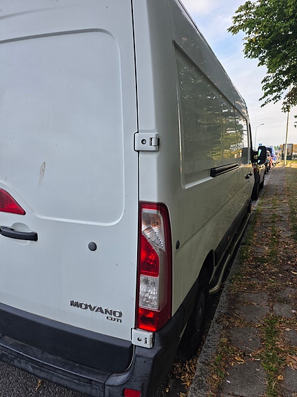 Opel Movano 4 of 9