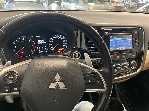 Mitsubishi Outlander 11 of 19
