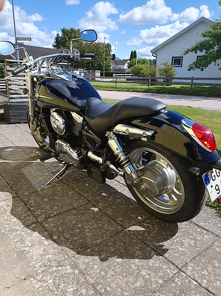 Kawasaki VN 1600 Mean Streak 4 of 6