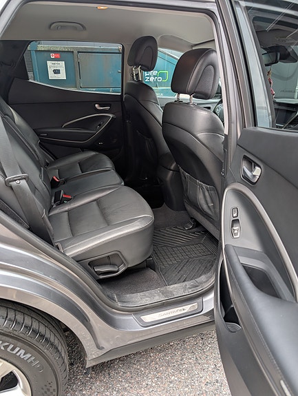 Hyundai Santa Fe 6 of 11