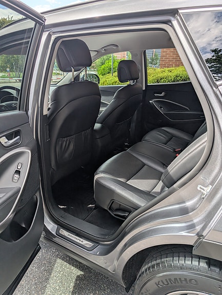 Hyundai Santa Fe 8 of 11