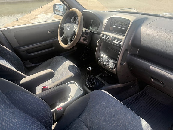 Honda CR-V 9 of 21