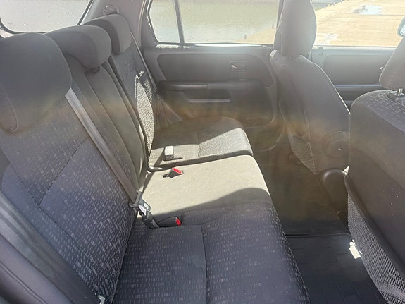 Honda CR-V 13 of 21