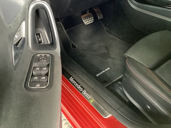 Mercedes-Benz A250 e 22 of 25