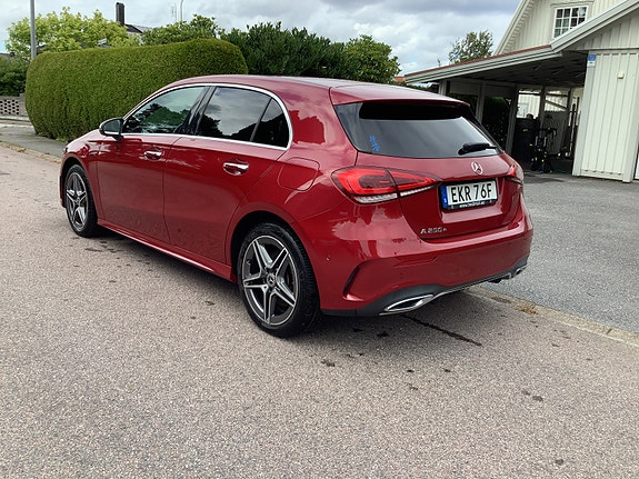 Mercedes-Benz A250 e 6 of 25