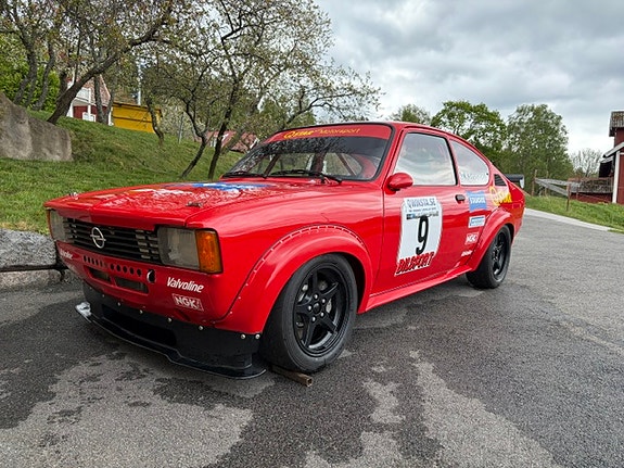 Opel Kadett 2 of 11