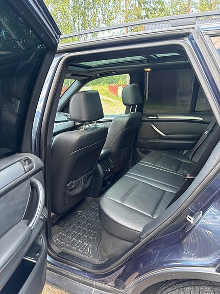 BMW X5 6 of 10
