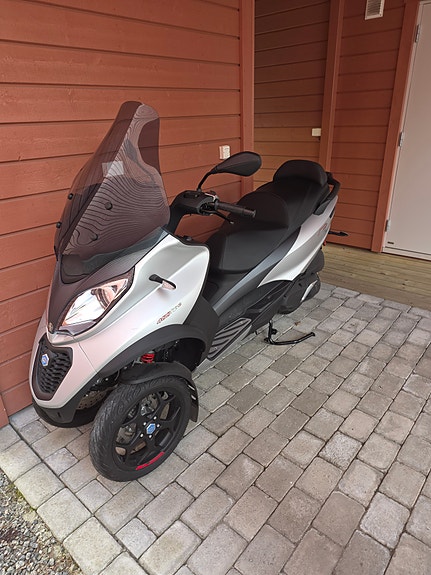 Piaggio MP3 400 -21. (Uttagen 2026) 2 of 2