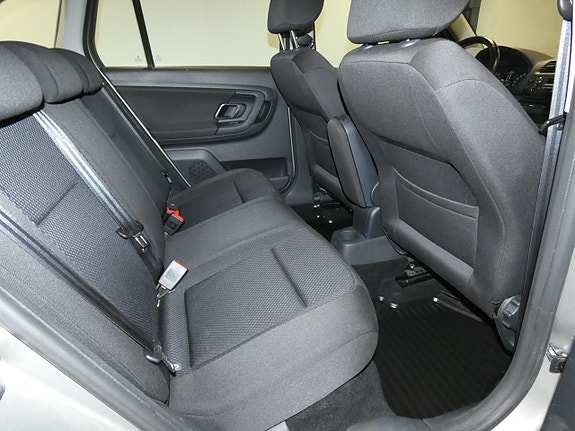 Skoda Fabia 6 of 12