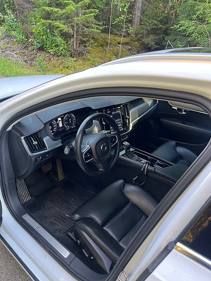 Volvo V90 9 of 10