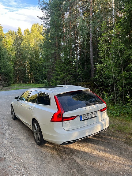 Volvo V90 5 of 10