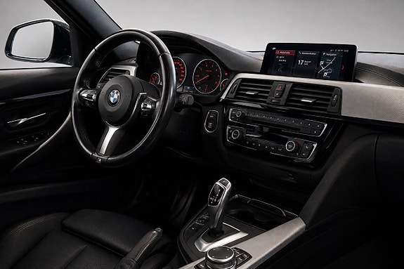 BMW 320d 18 of 26
