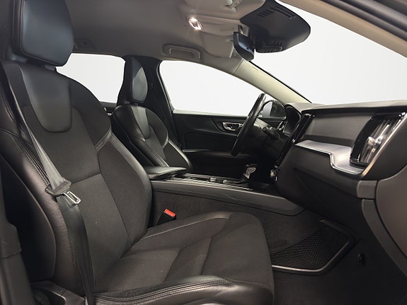 Volvo V60 12 of 23