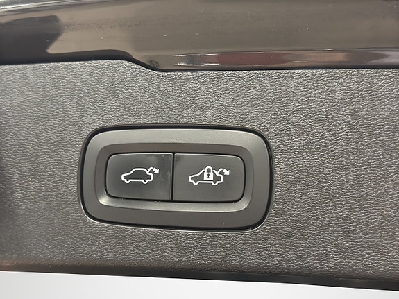 Volvo V60 19 of 23