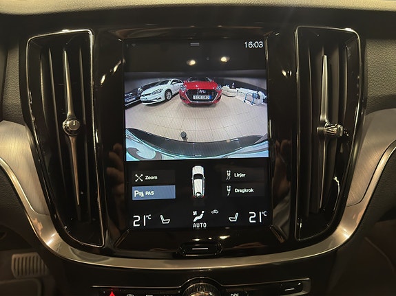 Volvo V60 16 of 23