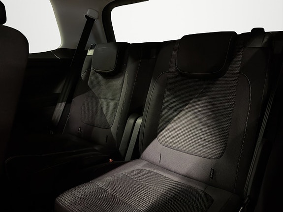 Volkswagen Sharan 12 of 25