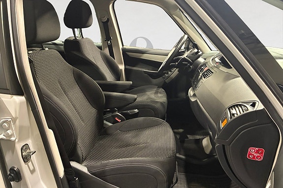 Citroen Grand C4 Picasso 15 of 18