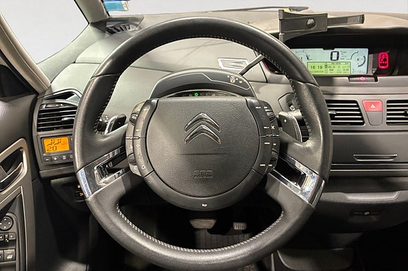 Citroen Grand C4 Picasso 13 of 18