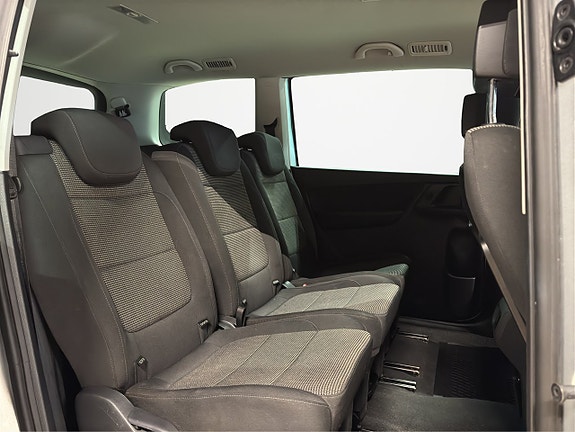 Volkswagen Sharan 14 of 23