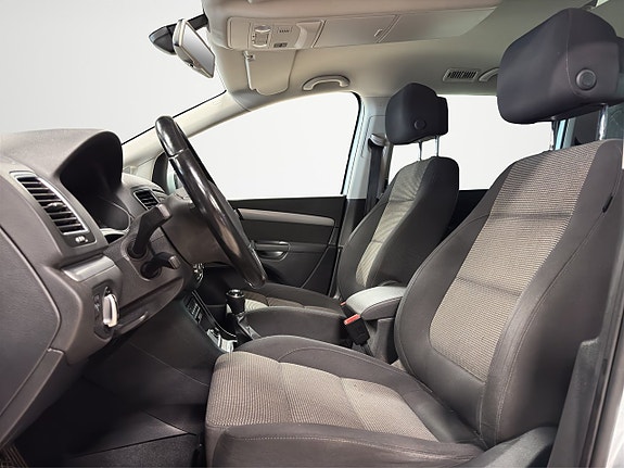 Volkswagen Sharan 10 of 23